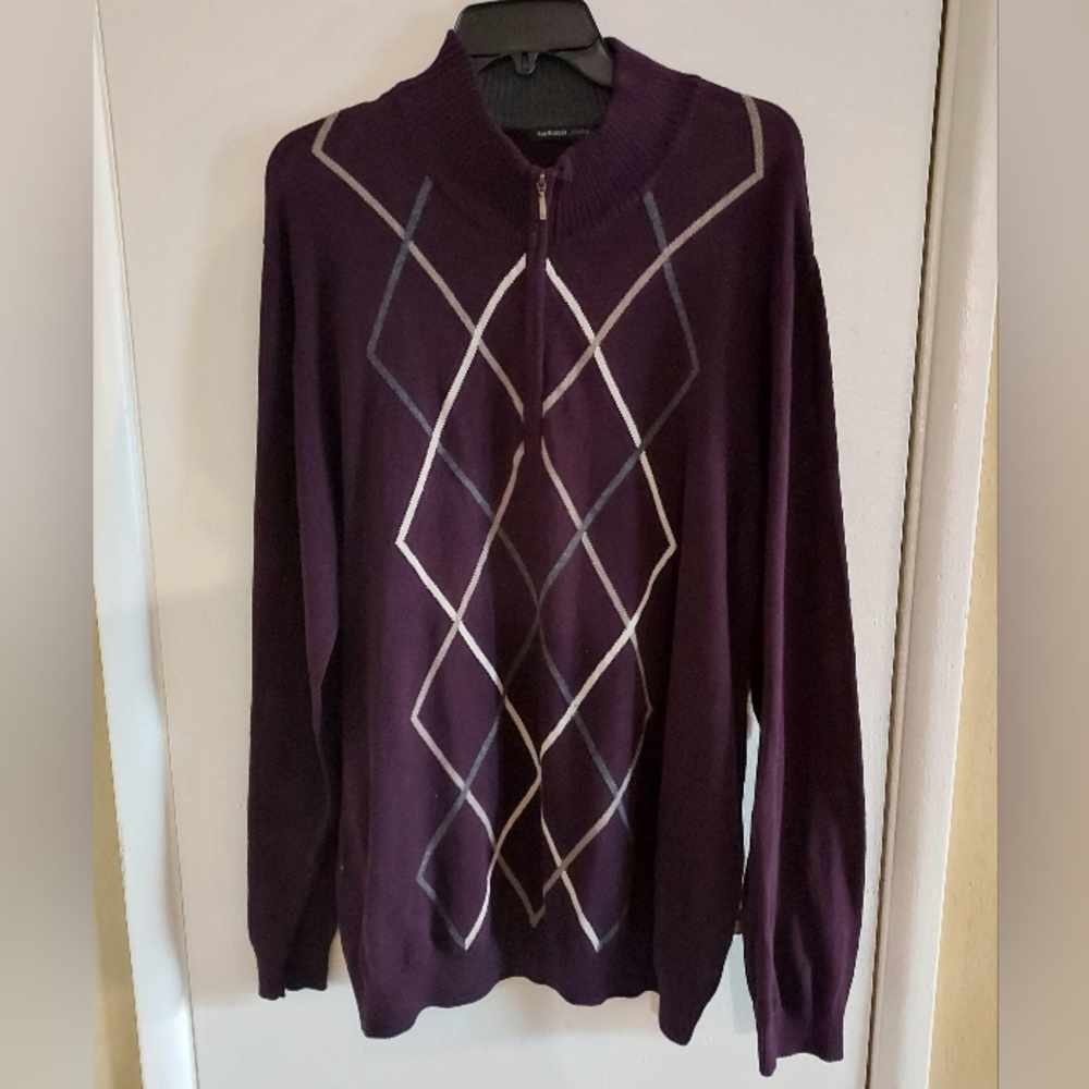Pull over sweater